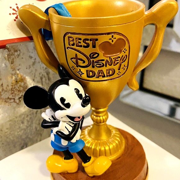 Disney MICKEY MOUSE Trophy Best Disney Dad Christmas Ornament Sketchbook NWT - Picture 1 of 10